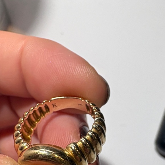 Kinn x Rachel Nosco Osla signet ring - Picture 7 of 9